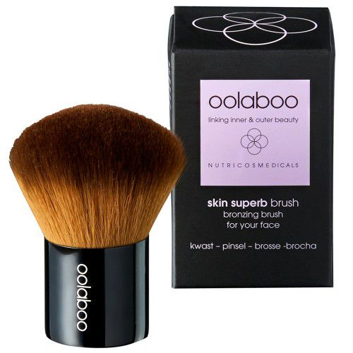 oolaboo-skin-superb-bronzing-brush-2