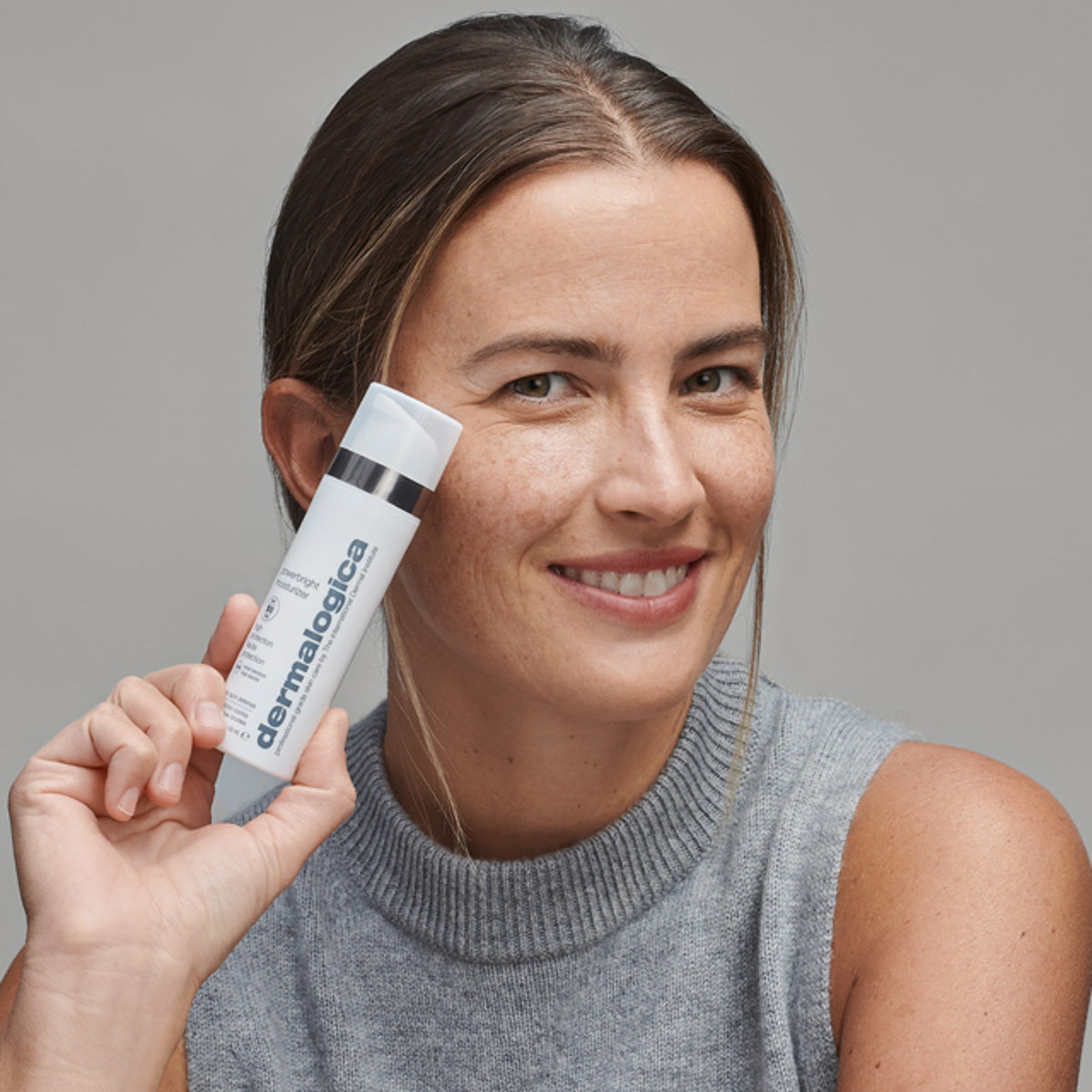 Modelbeeld bij Dermalogica PowerBright Moisturizer SPF 50